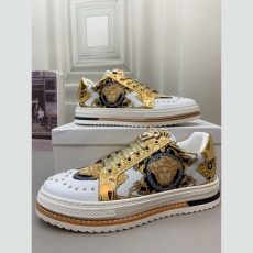 Fendi Sneakers